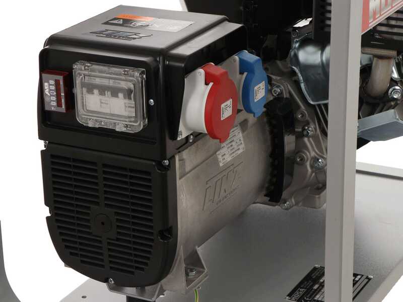 MOSA GE 8000 KBT - Generador de corriente a gasolina 6.4 kW - Continua 5.6 kW Trif&aacute;sica