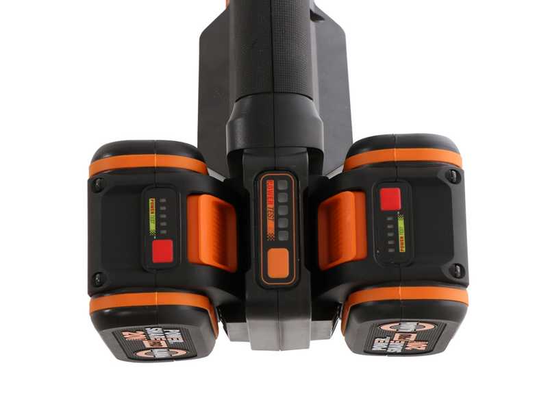 Soplador de bater&iacute;a WORX NITRO WG585E - 2x20V/4Ah