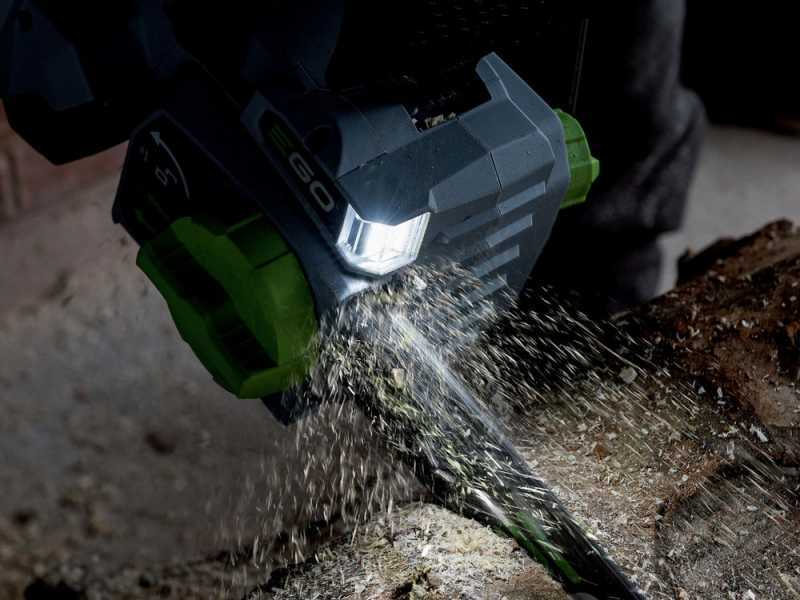 EGO CS1800E - Motosierra de bater&iacute;a 56V 2.5Ah - Espada de 45cm