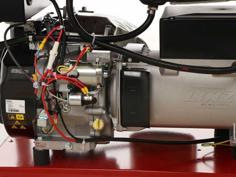MOSA GE S-8000 BBT AVR EAS - Generador de corriente a gasolina con AVR 6.4 kW - Continua 5.6 kW Trif&aacute;sica + ATS
