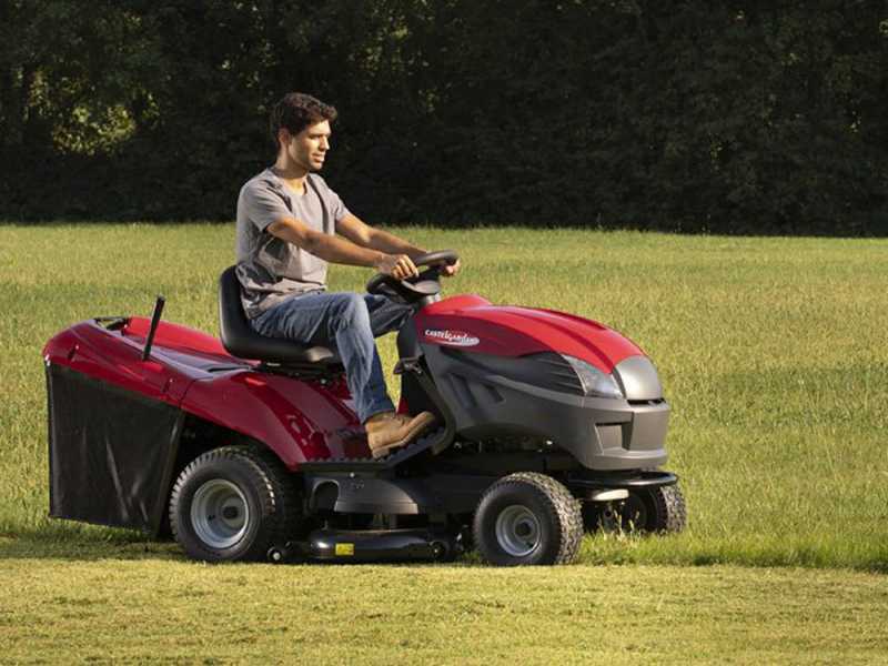 Castelgarden XDC 150 HD - Tractor cortac&eacute;sped - cambio hidrost&aacute;tico - recogedor