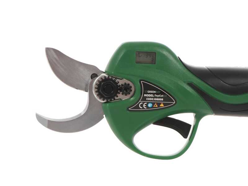 Tijeras de poda de bater&iacute;a con barra alargadora GreenBay TopCut 32 - 2x 16.8 V - 2 Ah - 150/210 cm - Di&aacute;metro de corte 32 mm