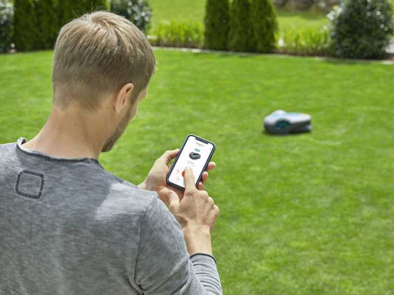 Gardena SILENO city 600 - Robot cortac&eacute;sped - Conexi&oacute;n Bluetooth - Anchura de corte 16 cm