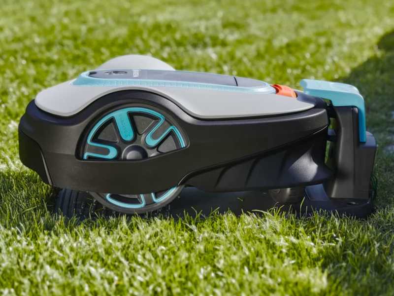 Gardena SILENO life 1500 set Smart  - Robot cortac&eacute;sped - Anchura de corte 22 cm - Gesti&oacute;n Gardena Smart App