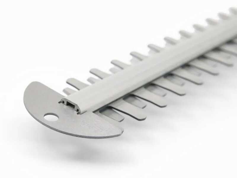 Cortasetos de bater&iacute;a STIGA HT 500e Kit - Cuchilla de 58 cm - Bater&iacute;a y cargador incluidos