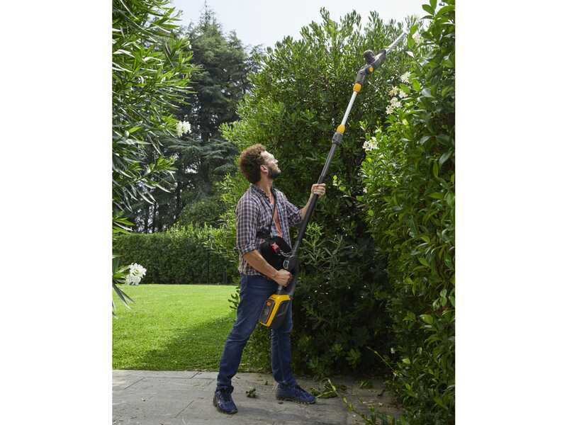 Stiga MT 500e Kit - Cortasetos y podadora con p&eacute;rtiga multifunci&oacute;n - Bater&iacute;a y cargador incluidos