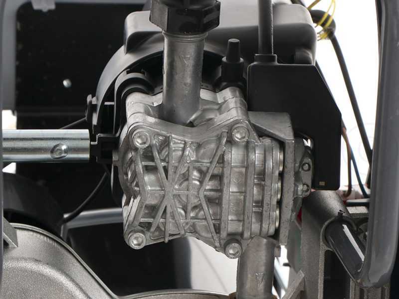 Lavor XTR-R 1007 - Hidrolimpiadora de agua caliente - 135 bar - 420 l/h