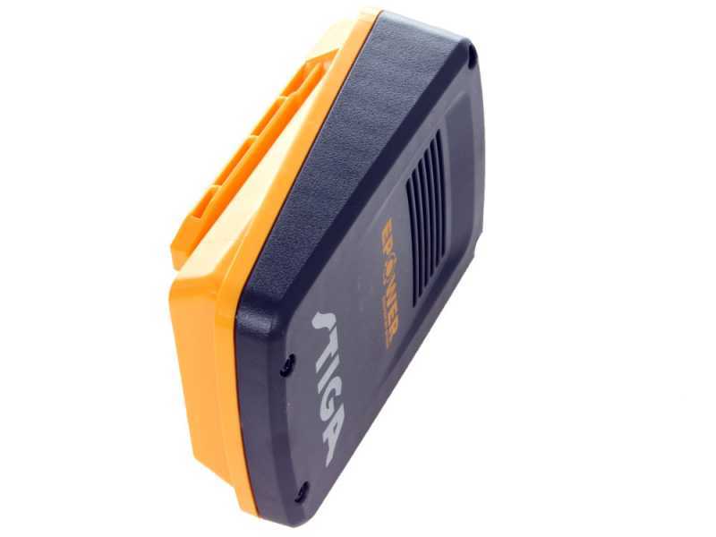 Cortasetos de bater&iacute;a STIGA HT 100e KIT - 20V 2Ah - Bater&iacute;a y cargador incluidos