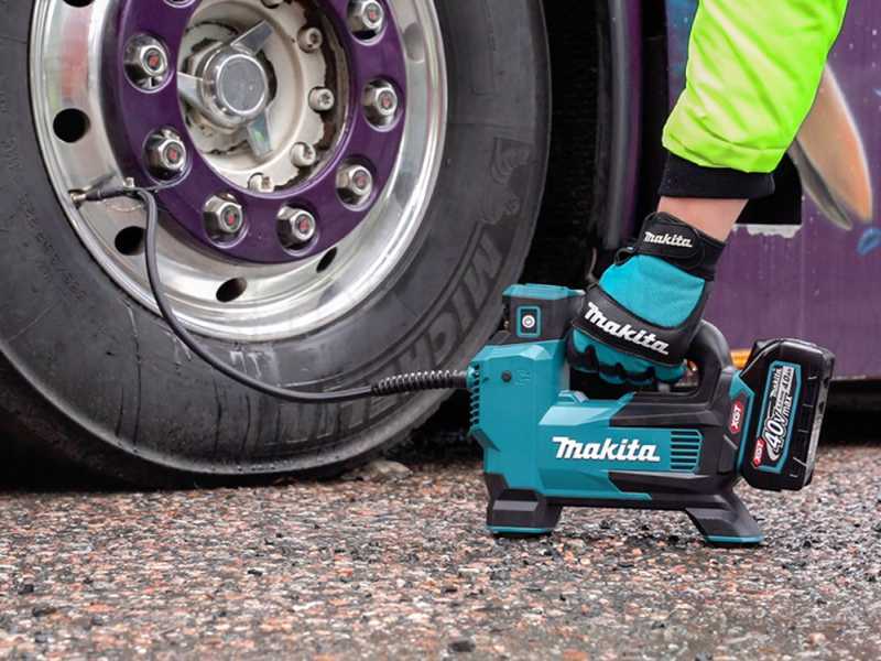 Makita MP001GZ  -Compresor de aire a bater&iacute;a -BATER&Iacute;A Y CARGADOR NO INCLUIDOS