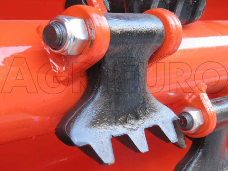 Trituradora de martillos para tractor serie media Top Line MS 120 despl. hidr&aacute;ulico