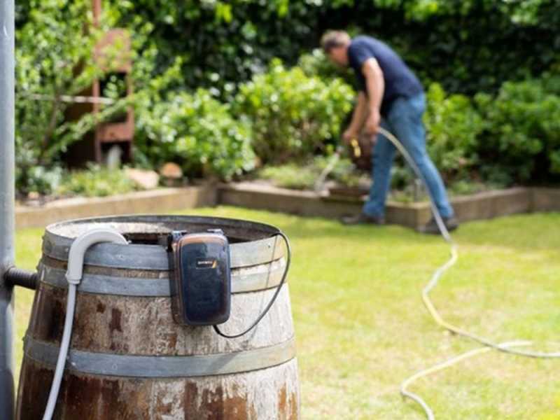 Bomba sumergible para agua limpia BATAVIA 18V - 2Ah