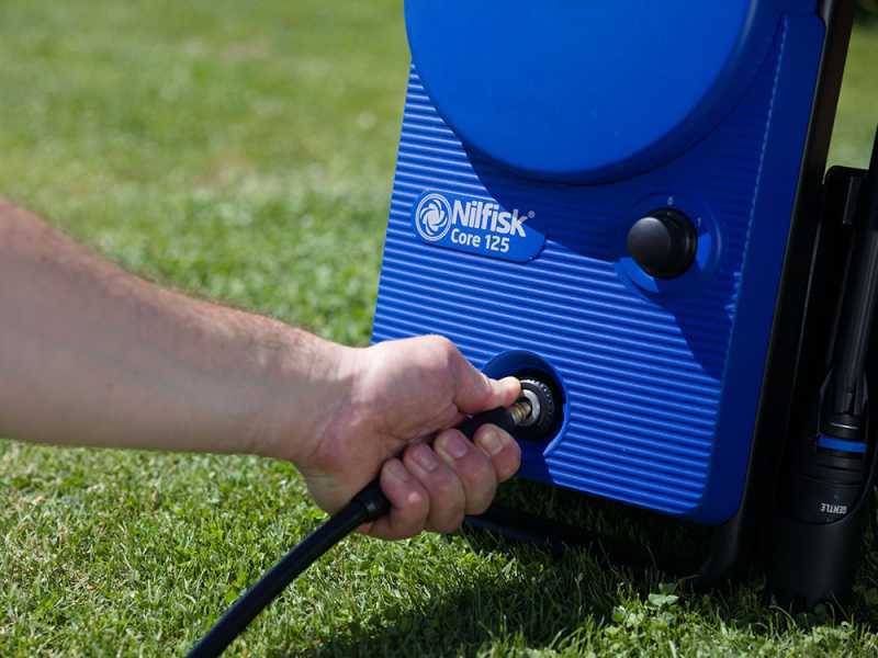 Hidrolimpiadora el&eacute;ctrica de agua fr&iacute;a Nilfisk CORE 125-5 EU