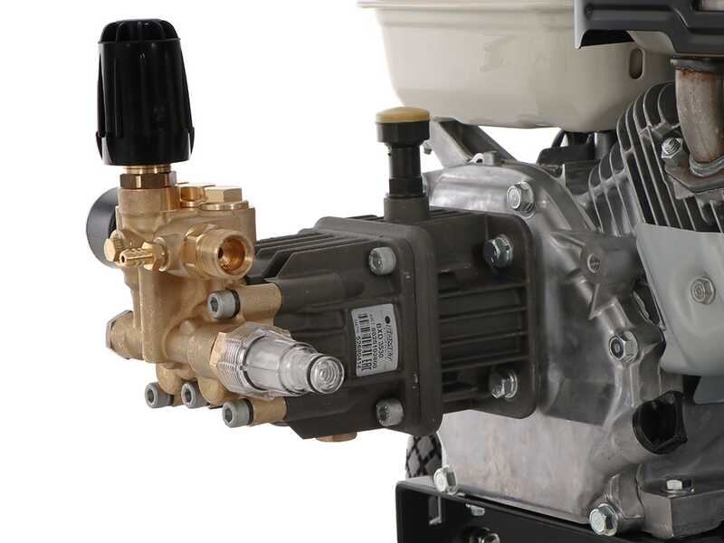 Hidrolimpiadora de gasolina Comet FDX Blade S 12/200 - Motor Honda GP 200