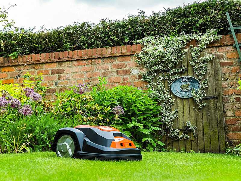 Yard Force SA650B - Robot cortac&eacute;sped