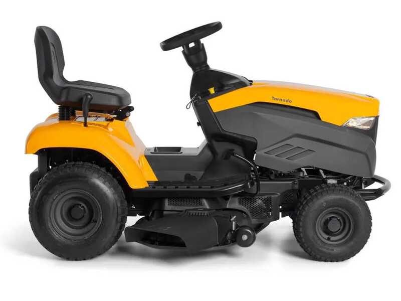 Tractor cortac&eacute;sped Stiga Tornado 398 M - cambio mec&aacute;nico y salida lateral