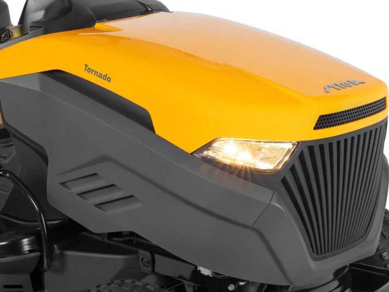 Tractor cortac&eacute;sped Stiga Tornado 398 M - cambio mec&aacute;nico y salida lateral