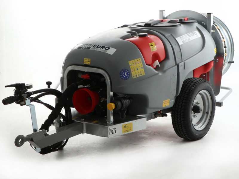 Atomizador de arrastre Gray T Car 600/70 con enganche para tractor para pulverizaci&oacute;n - Capacidad 600L - Bomba AR1064