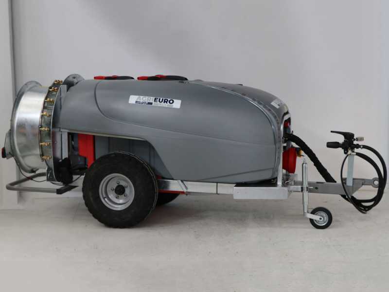 Atomizador de arrastre Gray T Car 1000/80 con enganche para tractor para pulverizaci&oacute;n - Capacidad 1000 L - Bomba AR1064