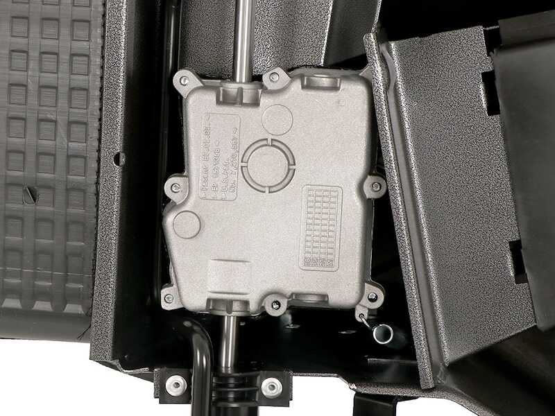Cortac&eacute;sped autopropulsado Marina Systems HR 57 SH 3V - 4EN1 - 3 marchas - motor Honda GCVx 200