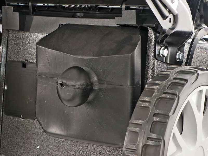 Cortac&eacute;sped autopropulsado Marina Systems HR 57 SH 3V - 4EN1 - 3 marchas - motor Honda GCVx 200