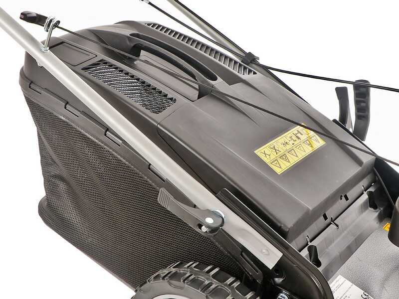 Cortac&eacute;sped autopropulsado Marina Systems HR 57 SH 3V - 4EN1 - 3 marchas - motor Honda GCVx 200