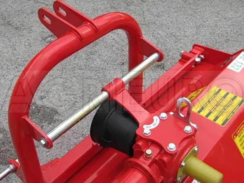Premium Line CE 112 - Trituradora para tractor - serie media/ligera - Desplazamiento Manual