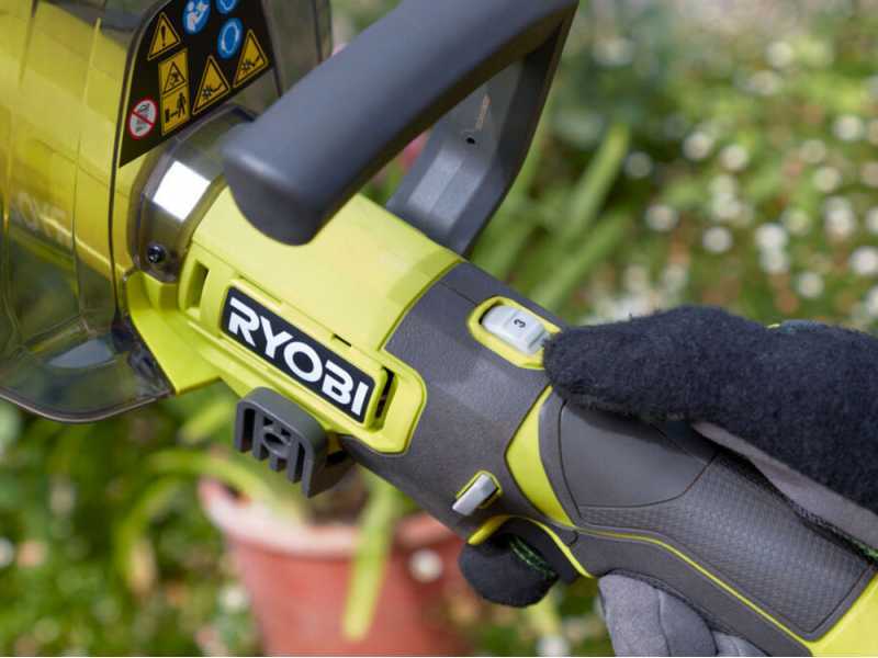 Ryobi RY18HCA-0 - Motoazada de bater&iacute;a 18V - BATER&Iacute;A Y CARGADOR NO EST&Aacute;N INCLUIDOS