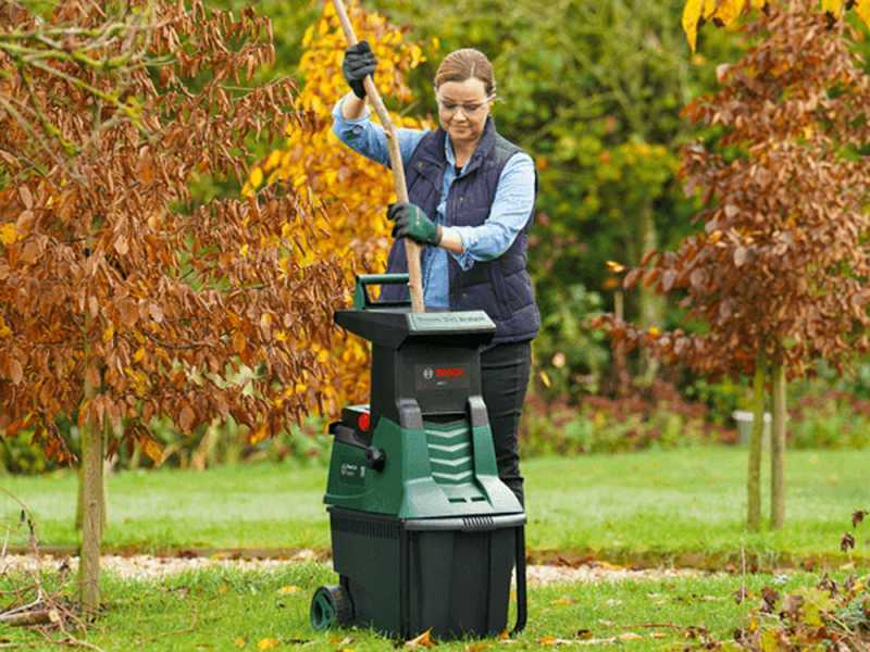 Bosch AXT 25 D - Biotrituradora el&eacute;ctrica - Recogedor 53 L