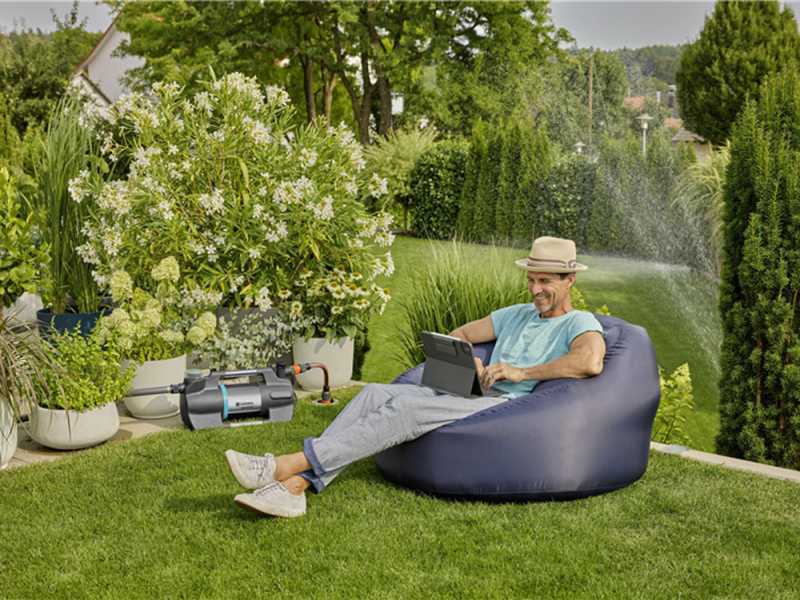 Gardena 5600 Silent+ &ndash; Bomba el&eacute;ctrica de riego para jard&iacute;n &ndash; 900 W