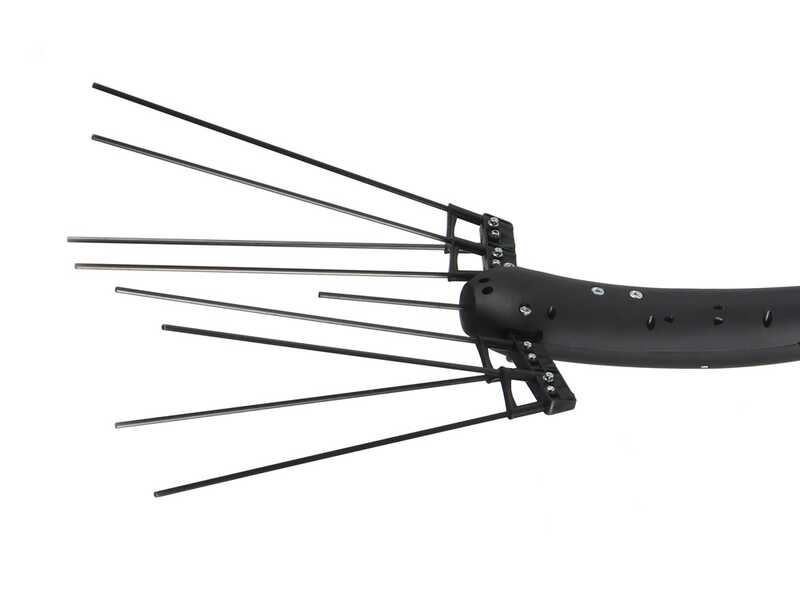 Brumi Etna 12V - Vareador de aceitunas el&eacute;ctrico de bater&iacute;a - P&eacute;rtiga de aluminio 235/320 cm