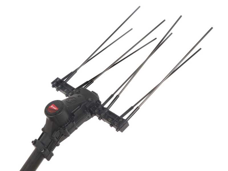 Brumi Ghibli 12V - Vareador de aceitunas el&eacute;ctrico con bater&iacute;a de litio - P&eacute;rtiga de carbono 235/315 cm