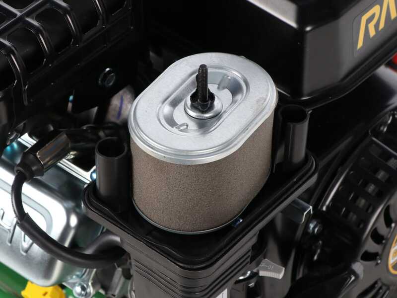 GreenBay GB-WRC 55 RB - Biotrituradora con motor de gasolina RATO R210-A de 7 HP
