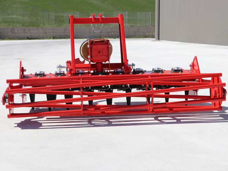 Grada rotativa profesional RO 136  - ancho de trabajo 136 cm - 16 cuchillas Serie ligera - Toma de fuerza antihoraria (a izquierdas)