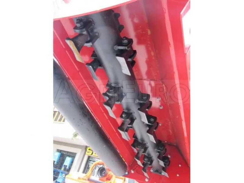 Premium Line CE 164 - Trituradora para tractor - serie media/ligera - Desplazamiento Manual - Toma de fuerza antihoraria (a izquierdas)