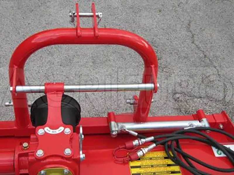 Premium Line CE 138 - Trituradora para tractor - Serie medio-ligera - Desplazamiento hidr&aacute;ulico - Toma de fuerza antihoraria (a izquierdas)