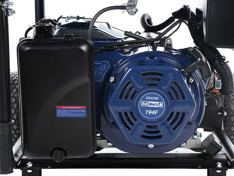 BullMach AMBRA 13800 E - Generador el&eacute;ctrico de gasolina con carro y AVR 10 kW - Continua 9 kW Monof&aacute;sico
