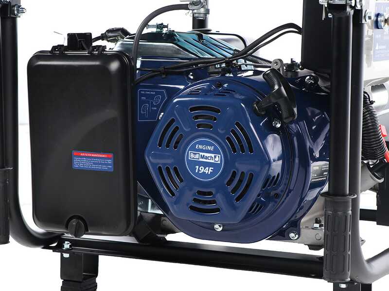 BullMach AMBRA 13800 E-3 - Generador el&eacute;ctrico de gasolina con ruedas y AVR 10 kW - Continua 9 kW Trif&aacute;sico + ATS