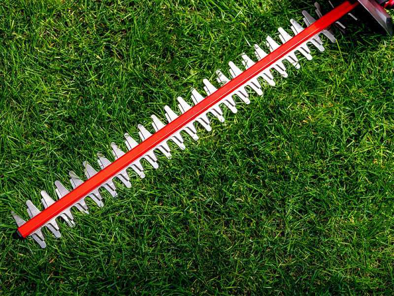 Cortasetos de bater&iacute;a SKIL 0480 CA - Cuchilla de 65 cm - 2.5ah/40V