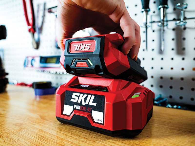 Skil 0280 - Desbrozadora de bater&iacute;a - BATER&Iacute;A Y CARGADOR NO EST&Aacute;N INCLUIDOS