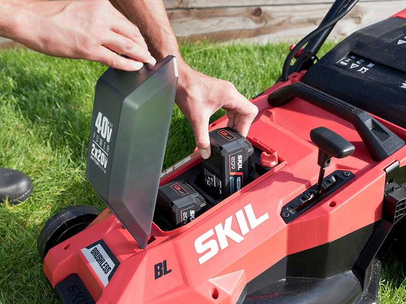 PROMO - Skil 0140 BA - Cortac&eacute;sped de bater&iacute;a - 2x20V/4ah - Corte 43 cm