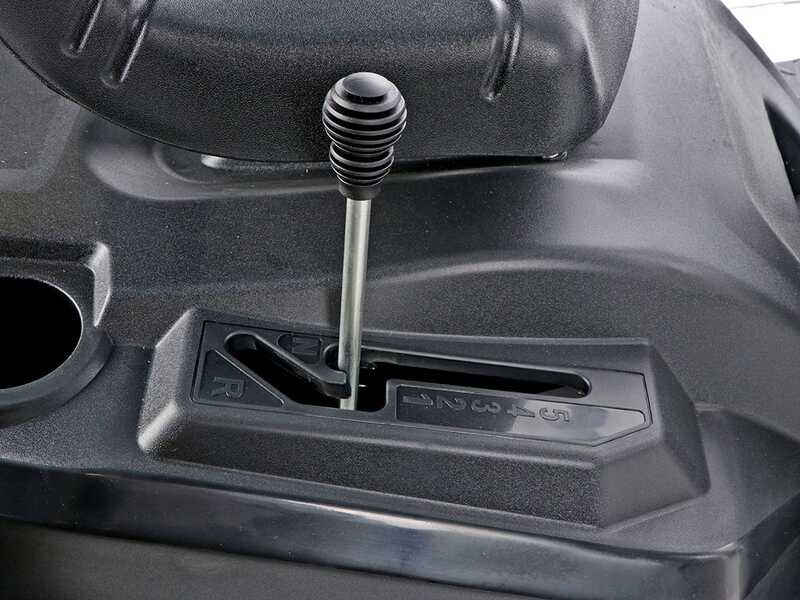 GeoTech RTM 170-960 C - Tractor cortac&eacute;sped - Cambio mec&aacute;nico - Recogedor