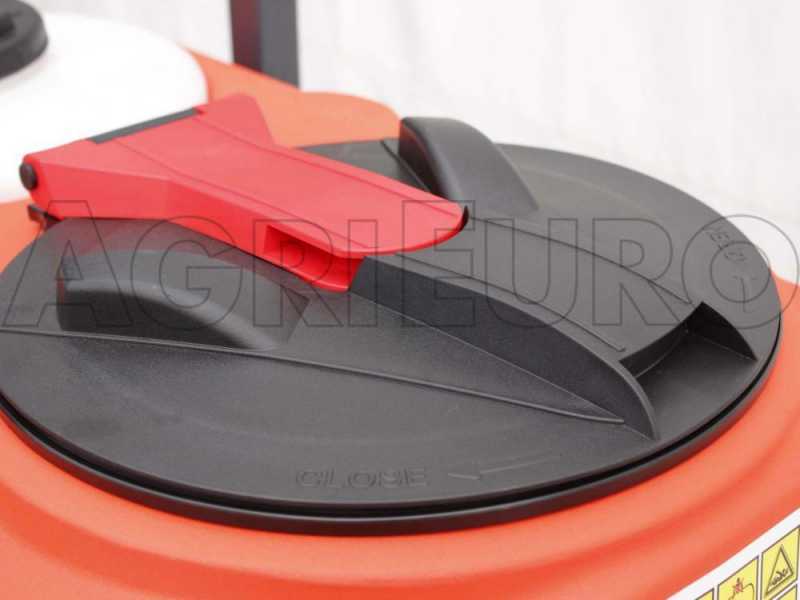 Dal Degan ILEO 200 L - Pulverizador suspendido para tractor - bomba Comet APS 31