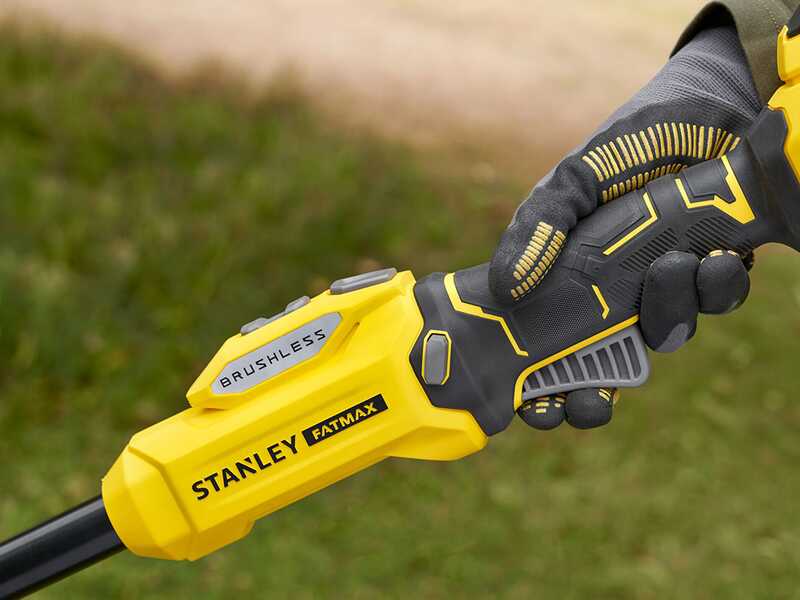 Stanley Fatmax SFMSTB930 - Cortabordes de bater&iacute;a - 20V - BATER&Iacute;A Y CARGADOR NO EST&Aacute;N INCLUIDOS