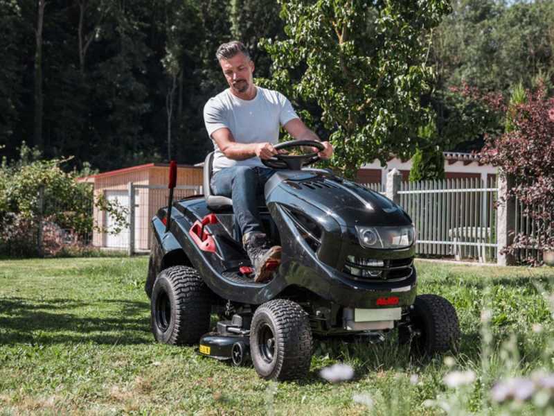 AL-KO T18-103.4 HD-A V2 - Tractor cortac&eacute;sped - Cambio hidrost&aacute;tico - Recogedor