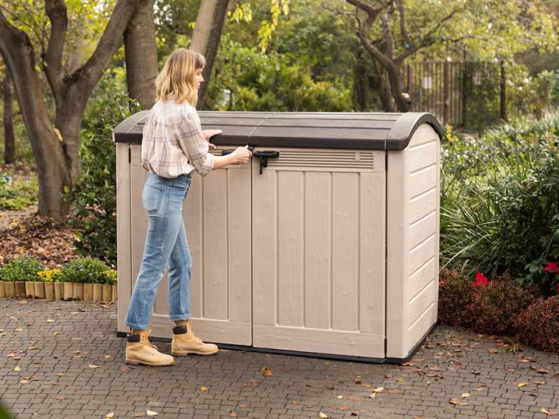 Keter Store it Out Ultra - Armario para herramientas de jard&iacute;n