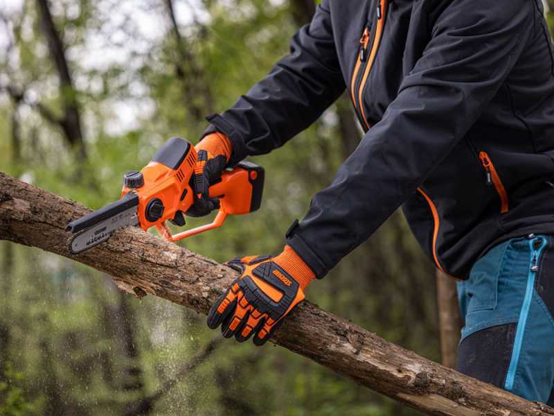 Stocker MAGMA E-150 LA - Podadora de bater&iacute;a - 21.6V/2.6 Ah