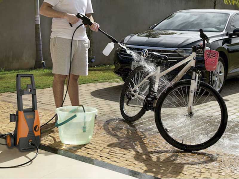 Black &amp; Decker PW1450TDL-QS - Hidrolimpiadora de agua fr&iacute;a - 105 bar - 426 l/h