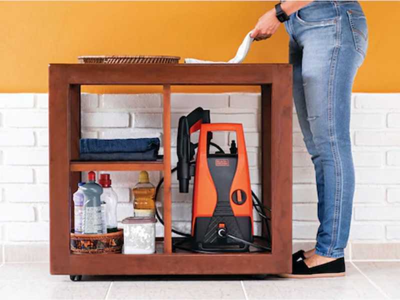 Black &amp; Decker PW1450TD-QS - Hidrolimpiadora de agua fr&iacute;a - 105 bar - 426 l/h