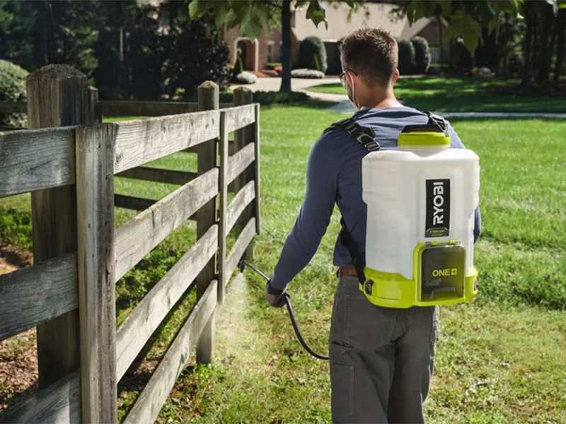 Ryobi RY18BPSB-0 - Pulverizador de mochila a bater&iacute;a - Dep&oacute;sito de 15L - 18V - 4Ah