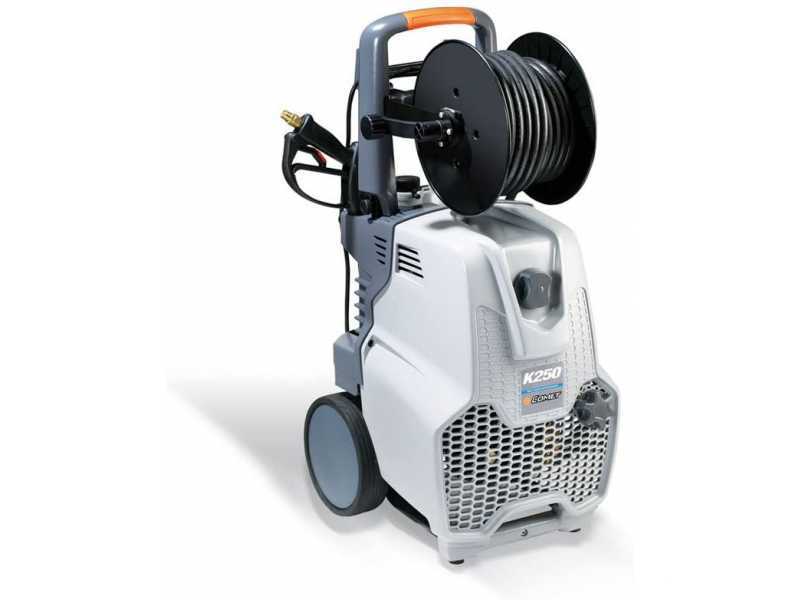 Hidrolimpiadora el&eacute;ctrica de agua fr&iacute;a Comet K250 11/160 M Extra con enrollador